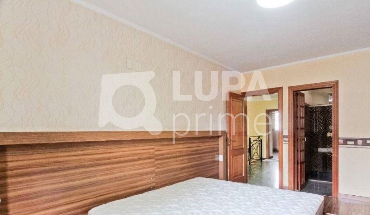 sobrado-venda-sao-paulo-santana-4dormitorios-2suites-7vagas-250m2-LS40920