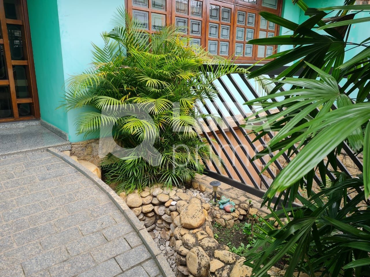 sobrado-venda-guarulhos-vila-tibagi-3dormitorios-1suite-4vagas-122m2-LS40934