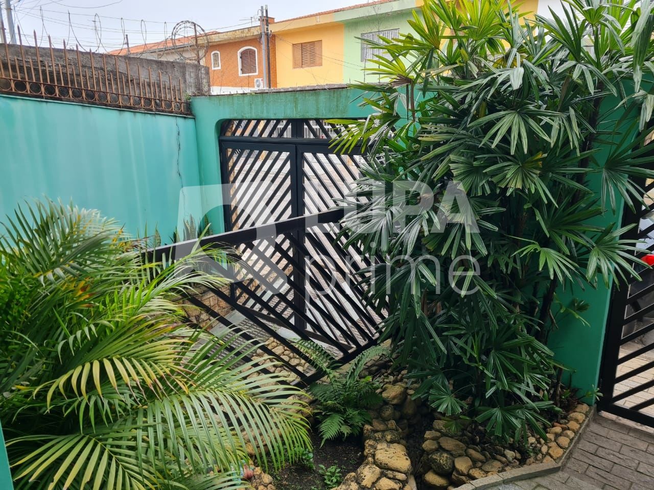 sobrado-venda-guarulhos-vila-tibagi-3dormitorios-1suite-4vagas-122m2-LS40934