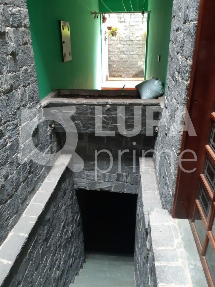 sobrado-venda-guarulhos-vila-tibagi-3dormitorios-1suite-4vagas-122m2-LS40934