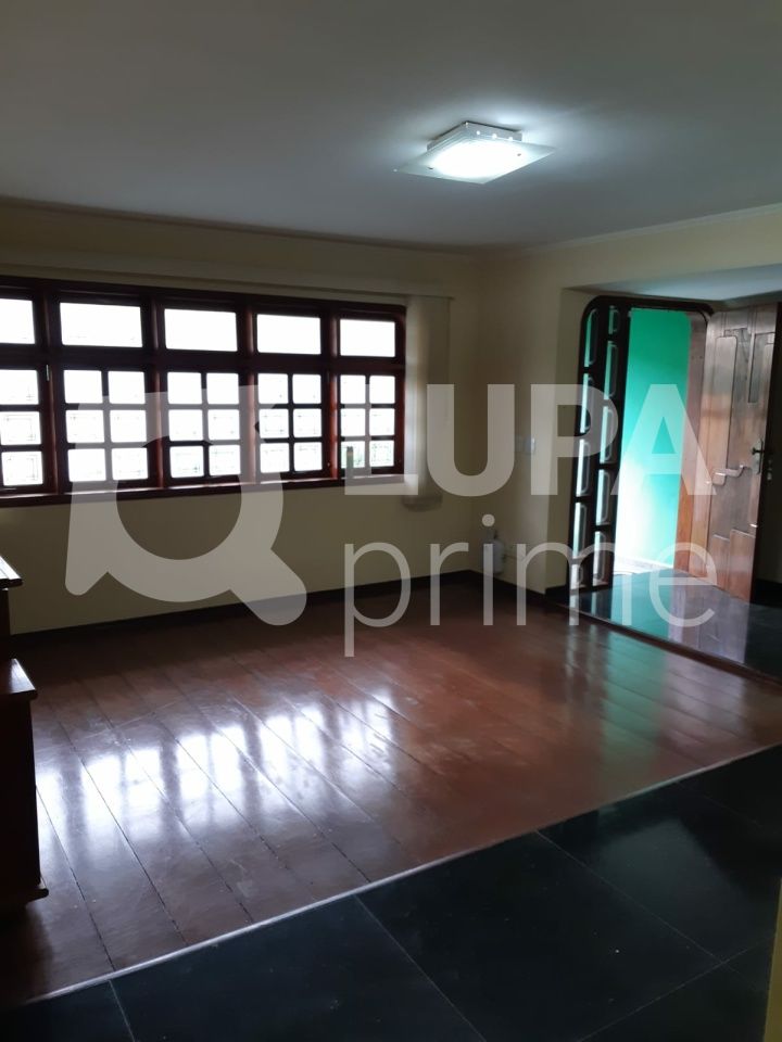 sobrado-venda-guarulhos-vila-tibagi-3dormitorios-1suite-4vagas-122m2-LS40934