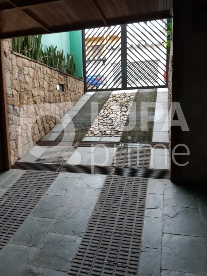 sobrado-venda-guarulhos-vila-tibagi-3dormitorios-1suite-4vagas-122m2-LS40934