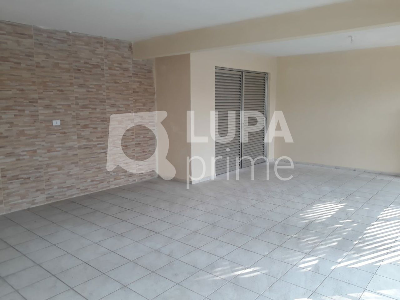 casa-terrea-venda-sao-paulo-agua-fria-3dormitorios-1suite-4vagas-190m2-LS40997