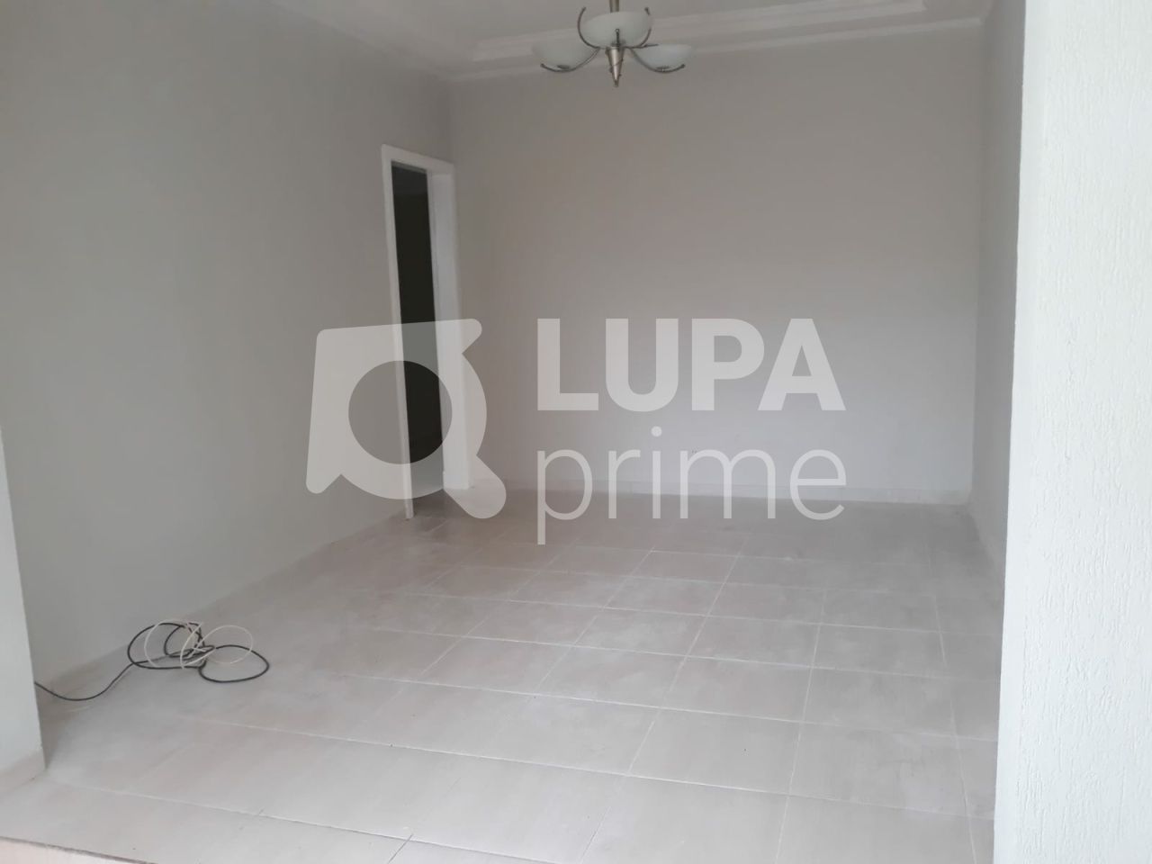 casa-terrea-venda-sao-paulo-agua-fria-3dormitorios-1suite-4vagas-190m2-LS40997