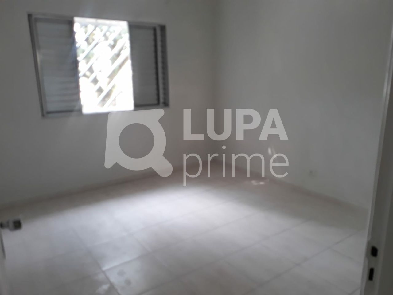 casa-terrea-venda-sao-paulo-agua-fria-3dormitorios-1suite-4vagas-190m2-LS40997