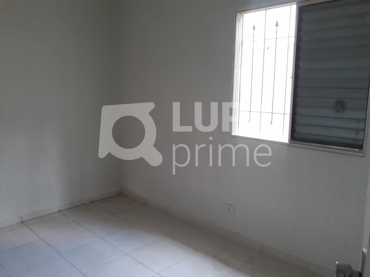 casa-terrea-venda-sao-paulo-agua-fria-3dormitorios-1suite-4vagas-190m2-LS40997