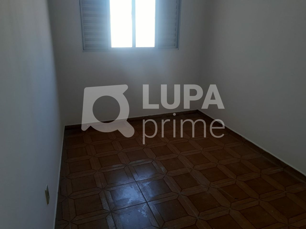 casa-terrea-venda-sao-paulo-vila-maria-alta-5dormitorios-2vagas-257m2-LS41028