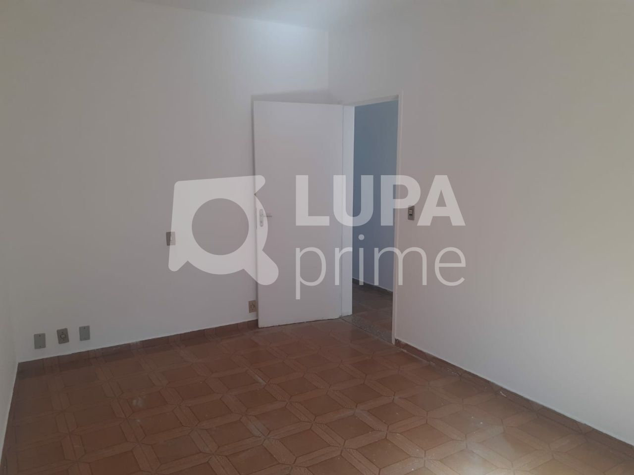 casa-terrea-venda-sao-paulo-vila-maria-alta-5dormitorios-2vagas-257m2-LS41028