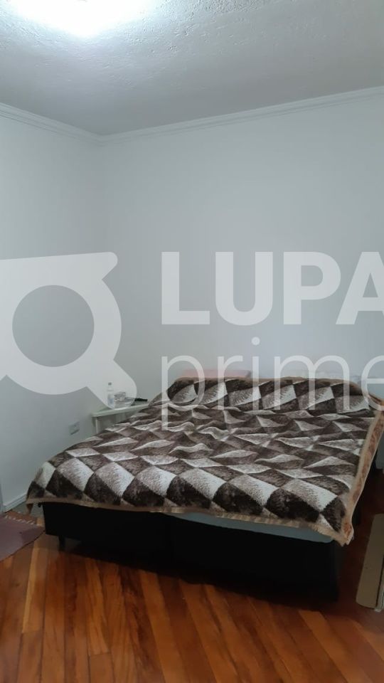 Casa à venda com 2 quartos, 250m² - Foto 7