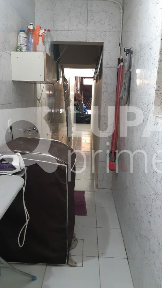 Casa à venda com 2 quartos, 250m² - Foto 15