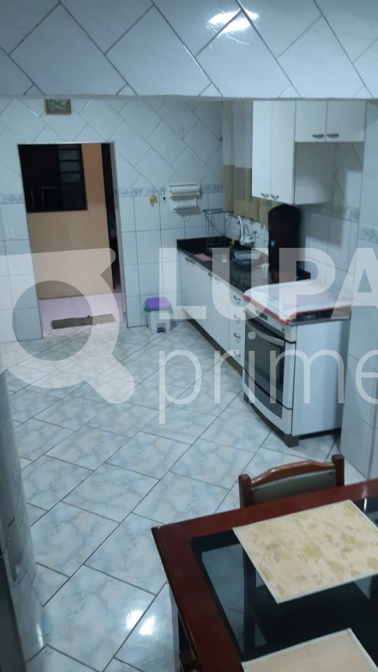 Casa à venda com 2 quartos, 250m² - Foto 13