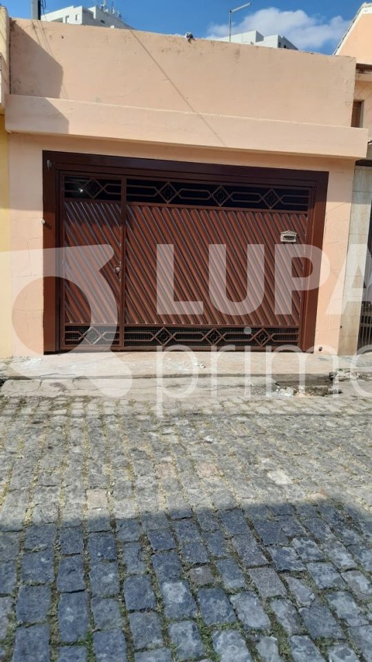 Casa à venda com 2 quartos, 250m² - Foto 22