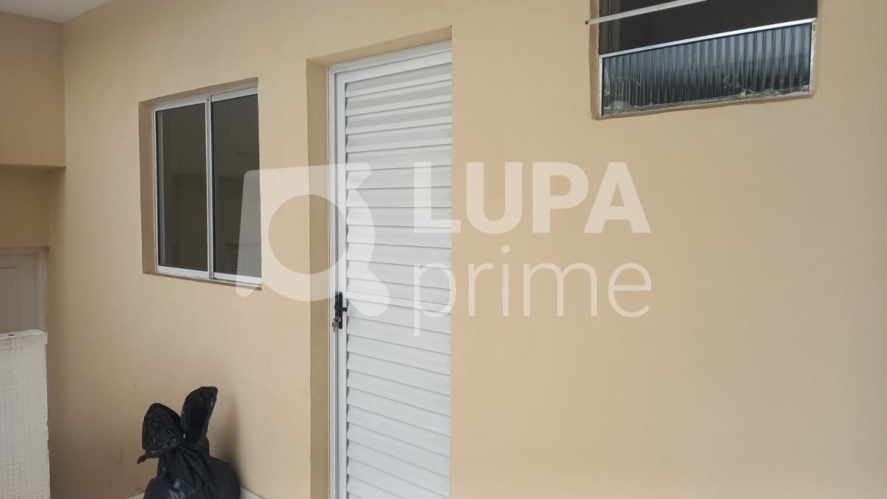 Loja-Salão, 200 m² - Foto 12