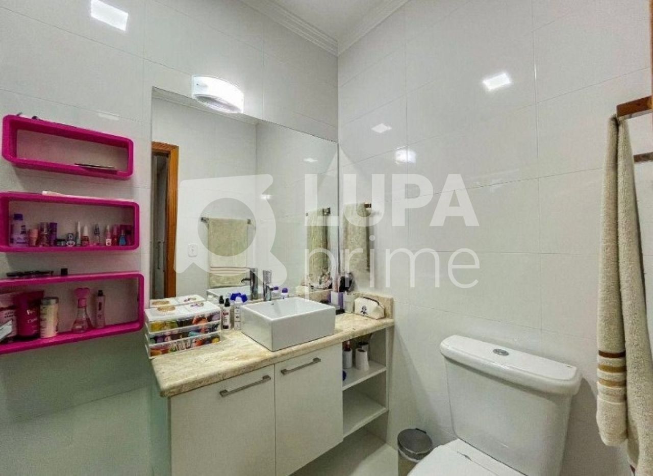 Casa, 4 quartos, 300 m² - Foto 29