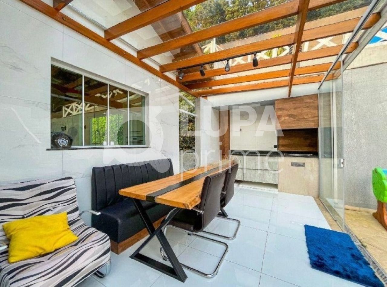 Casa, 4 quartos, 300 m² - Foto 9