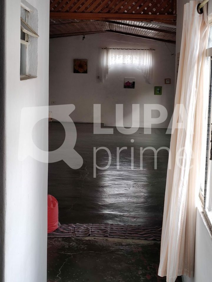 casa-terrea-venda-sao-paulo-tremembe-3dormitorios-1suite-4vagas-210m2-LS41214