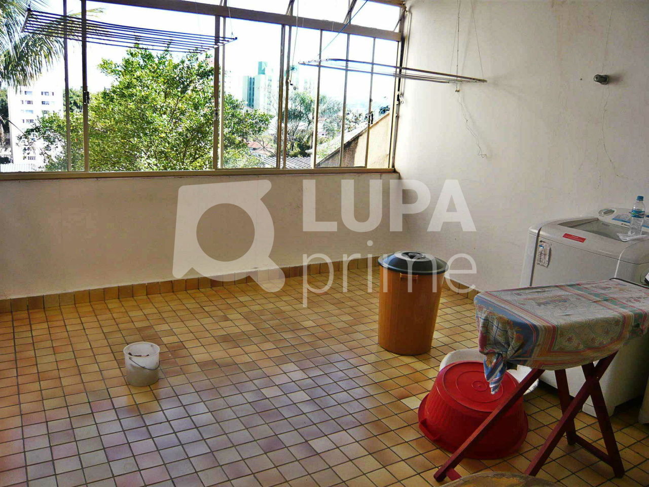 casa-terrea-venda-sao-paulo-vila-amalia-3dormitorios-1suite-3vagas-270m2-LS41267