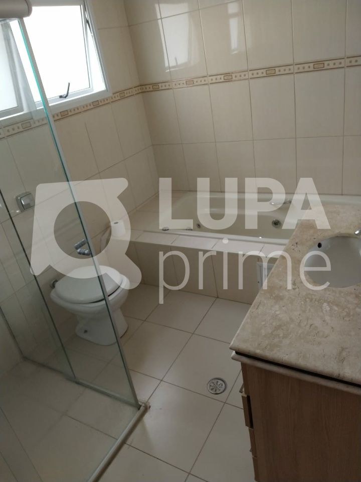 sobrado-venda-sao-paulo-vila-mazzei-3dormitorios-1suite-7vagas-274m2-LS41268