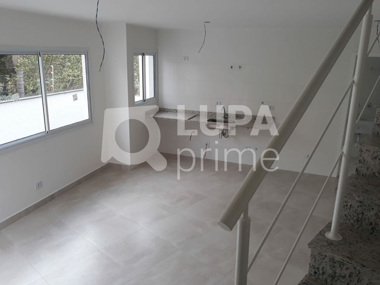 sobrado-venda-sao-paulo-parada-inglesa-2dormitorios-2vagas-67m2-LS41414