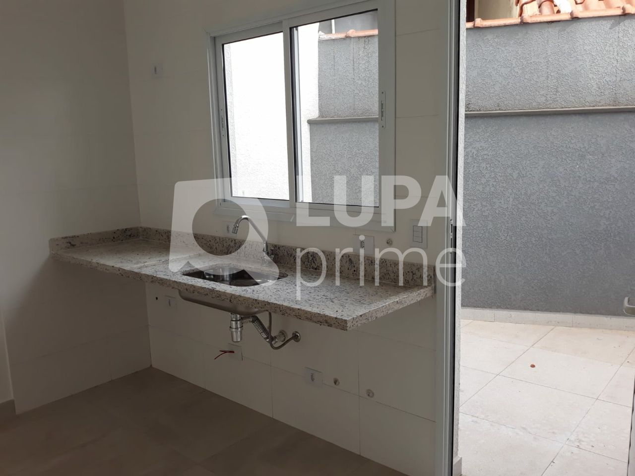 sobrado-venda-sao-paulo-parada-inglesa-2dormitorios-2suites-2vagas-65m2-LS41417