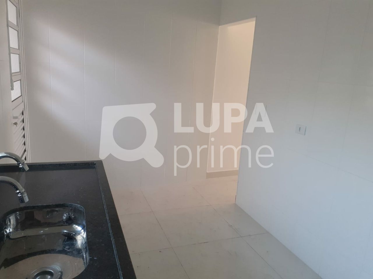 sobrado-venda-sao-paulo-parque-edu-chaves-3dormitorios-1suite-4vagas-129m2-LS41493