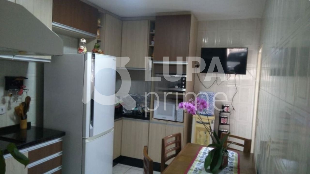 casa-terrea-venda-sao-paulo-bortolandia-2dormitorios-8vagas-172m2-LS41494