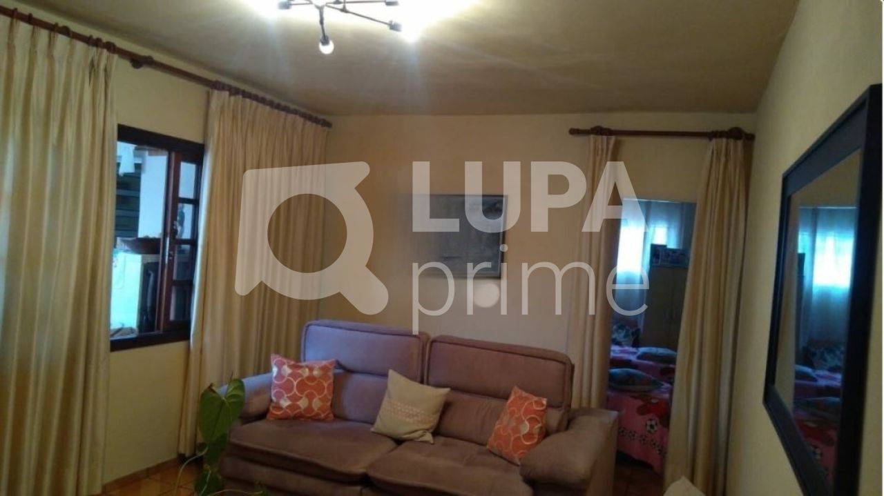 casa-terrea-venda-sao-paulo-bortolandia-2dormitorios-8vagas-172m2-LS41494