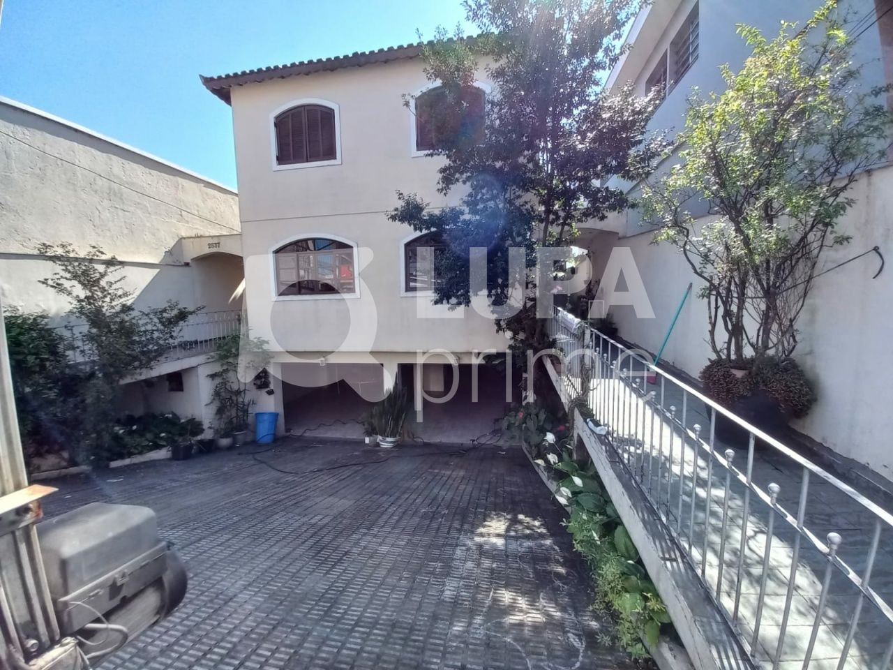 sobrado-venda-sao-paulo-vila-maria-2dormitorios-3vagas-150m2-LS41526