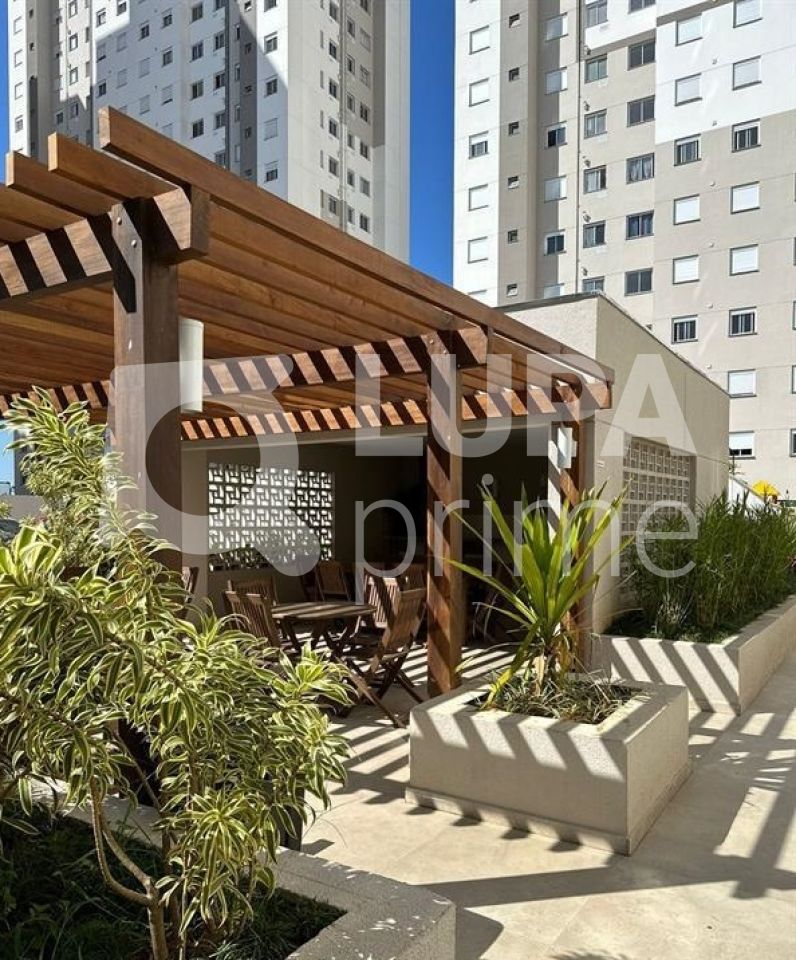 Apartamento à venda com 2 quartos, 41m² - Foto 18