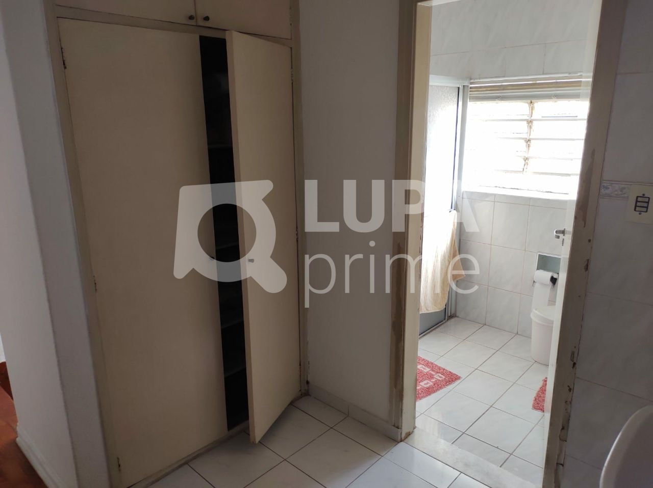 sobrado-venda-sao-paulo-jardim-floresta-3dormitorios-4vagas-220m2-LS41738