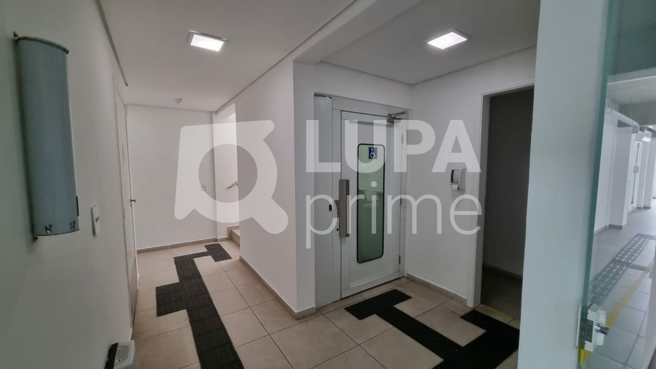 predio-locacao-sao-paulo-agua-branca-19vagas-720m2-LS41755