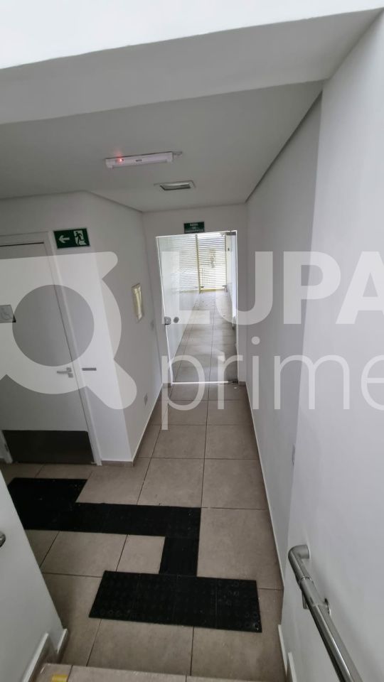 predio-locacao-sao-paulo-agua-branca-19vagas-720m2-LS41755