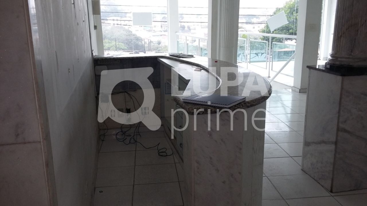 predio-locacao-sao-paulo-agua-fria-7vagas-380m2-LS41769