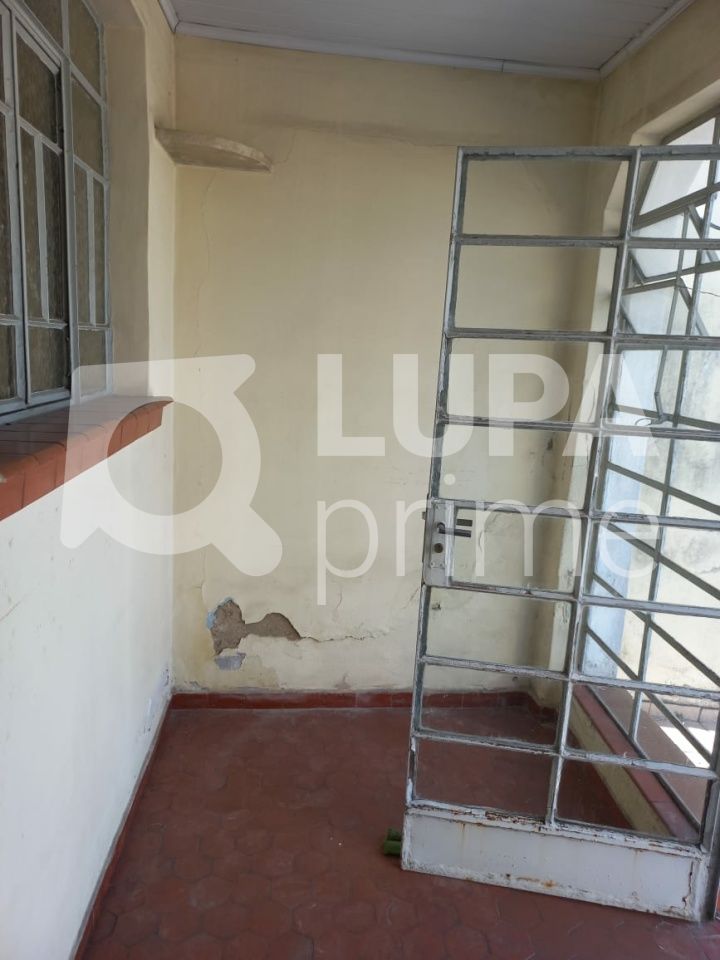 casa-terrea-venda-sao-paulo-vila-paiva-2dormitorios-4vagas-257m2-LS41789