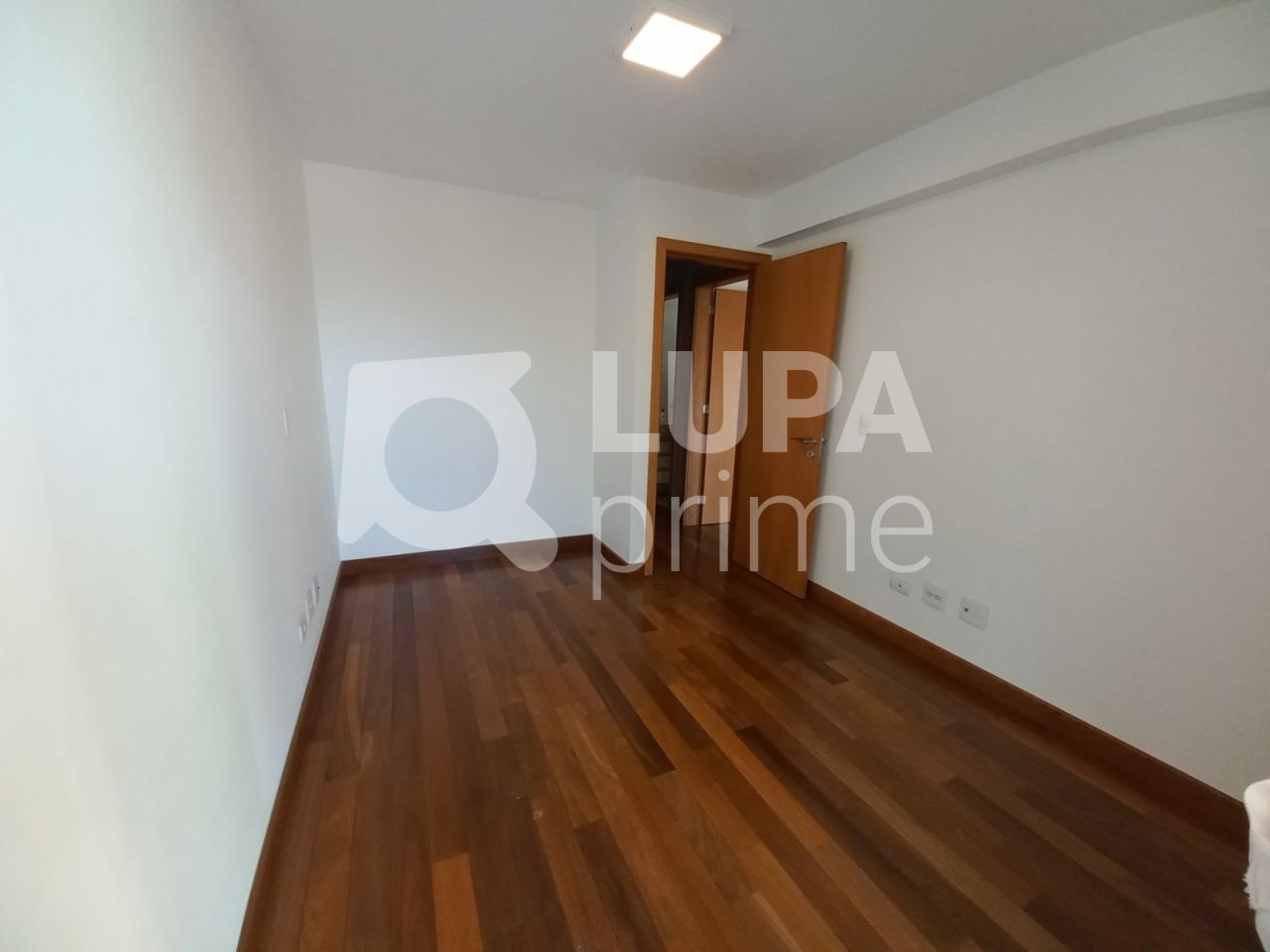 apartamento-venda-sao-paulo-santana-3dormitorios-1suite-3vagas-230m2-LS41792