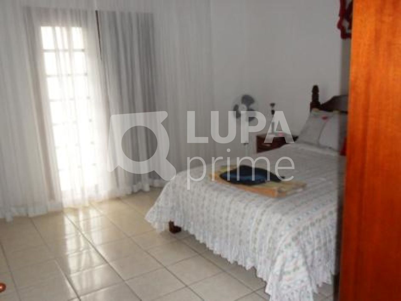 sobrado-venda-sao-paulo-jardim-carlu-4dormitorios-2suites-2vagas-100m2-LS418