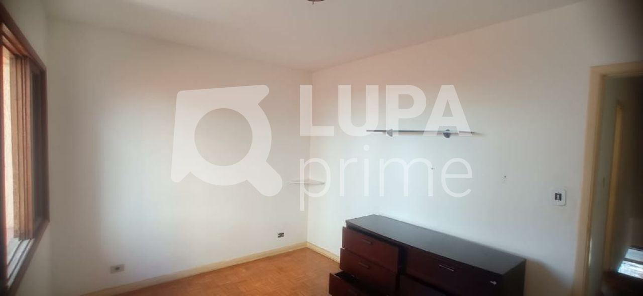 sobrado-venda-sao-paulo-agua-fria-3dormitorios-2vagas-120m2-LS41834