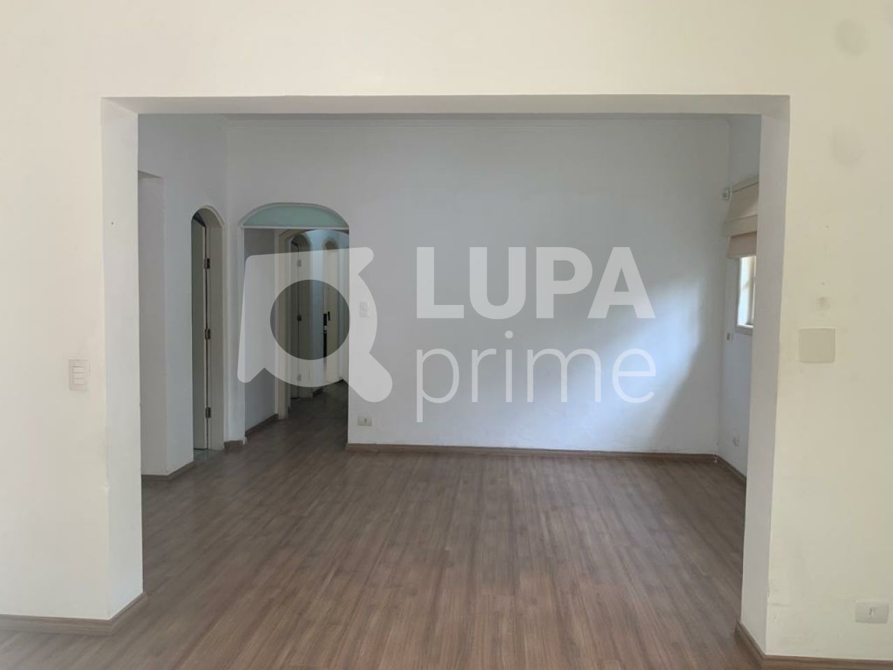 casa-terrea-locacao-sao-paulo-vila-albertina-3dormitorios-3suites-5vagas-320m2-LS41849