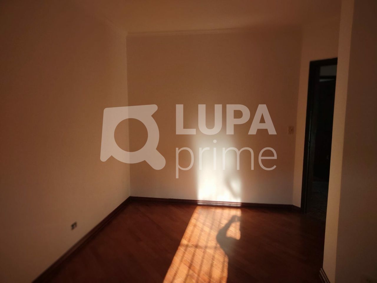 sobrado-venda-sao-paulo-vila-nivi-3dormitorios-1suite-2vagas-114m2-LS41856