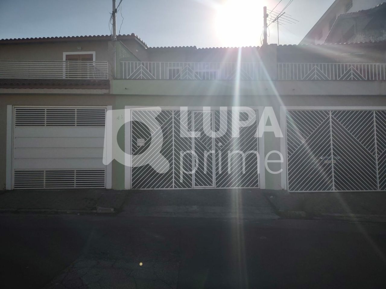 sobrado-venda-sao-paulo-vila-nivi-3dormitorios-1suite-2vagas-114m2-LS41856