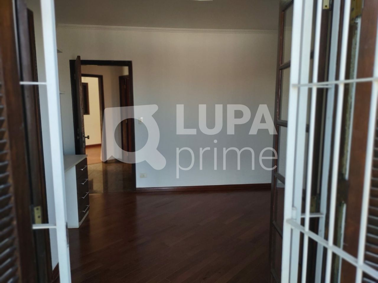 sobrado-venda-sao-paulo-vila-nivi-3dormitorios-1suite-2vagas-114m2-LS41856