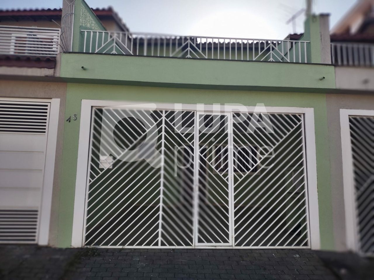 sobrado-venda-sao-paulo-vila-nivi-3dormitorios-1suite-2vagas-114m2-LS41856