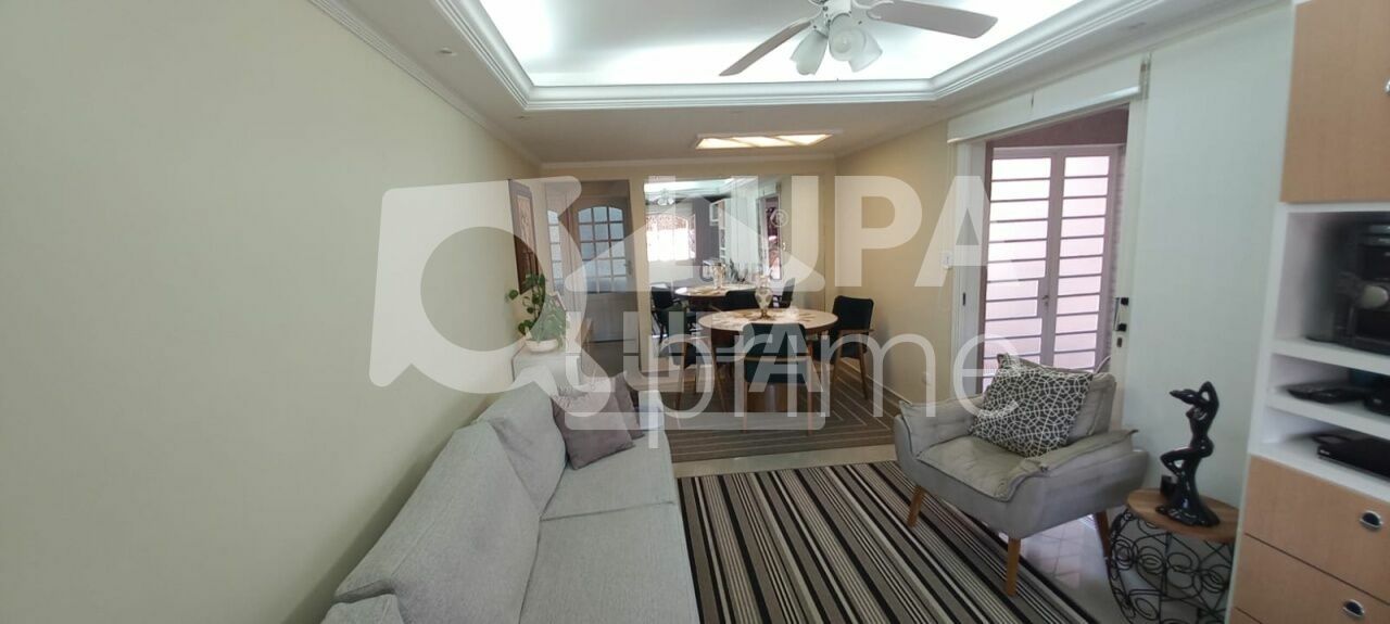 Casa, 3 quartos, 190 m² - Foto 3