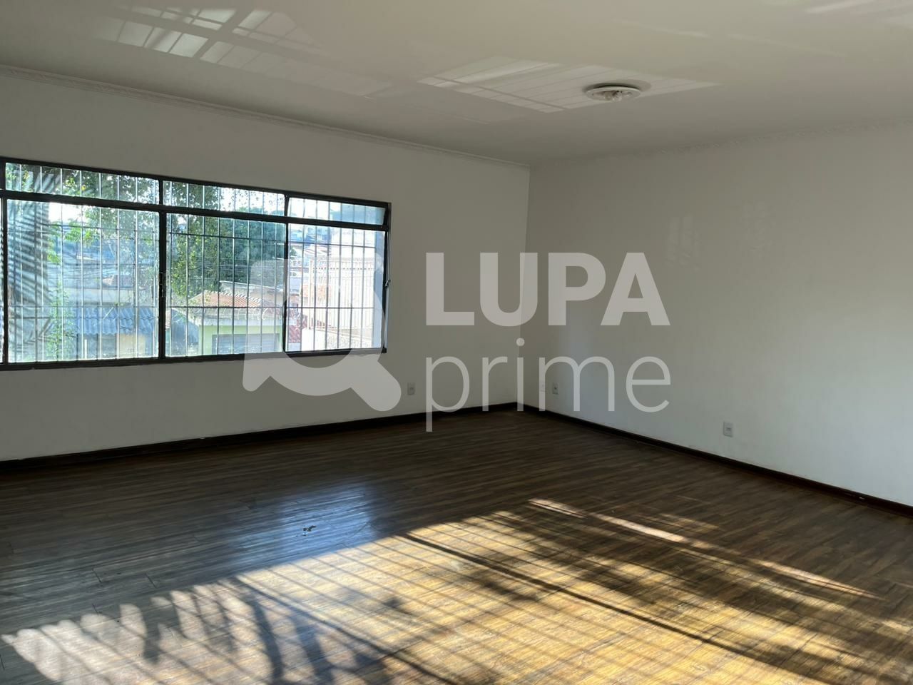 Casa, 3 quartos, 250 m² - Foto 1