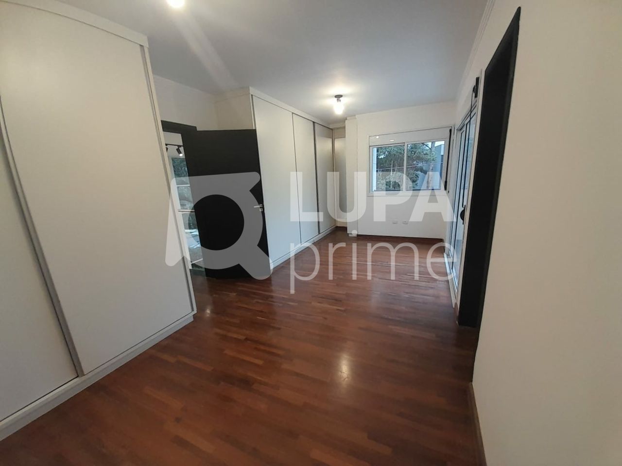 sobrado-locacao-sao-paulo-tucuruvi-3dormitorios-3suites-4vagas-400m2-LS41925
