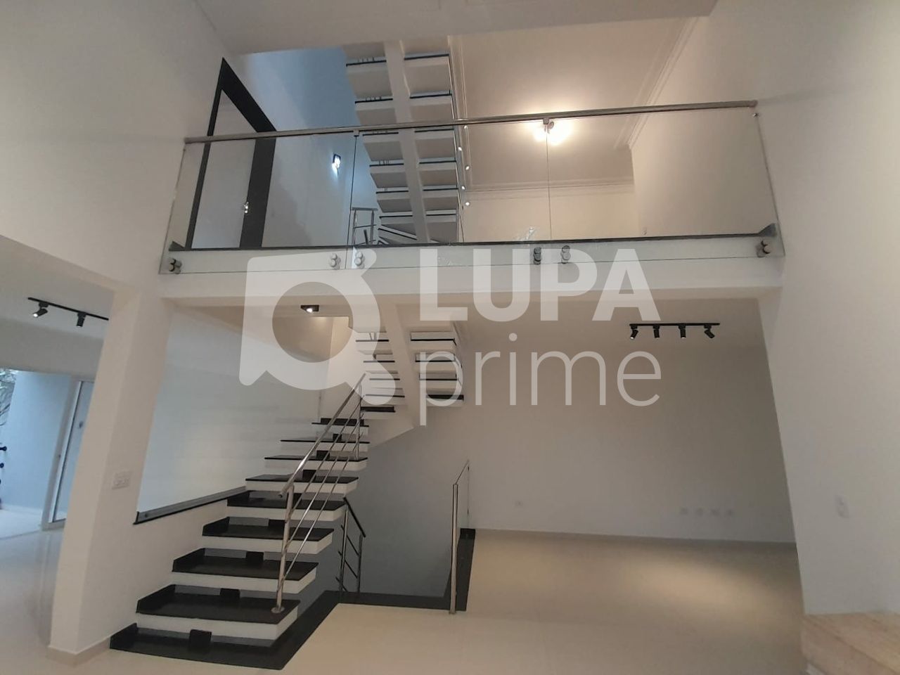 sobrado-locacao-sao-paulo-tucuruvi-3dormitorios-3suites-4vagas-400m2-LS41925