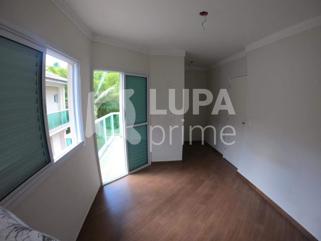 Casa à venda com 3 quartos, 138m² - Foto 6