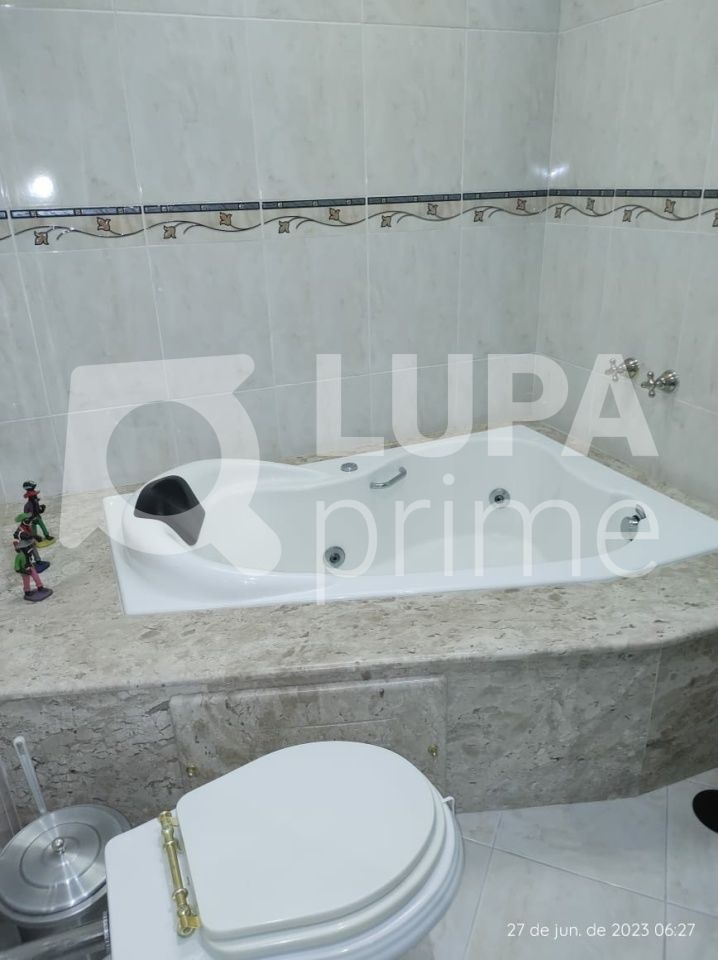 sobrado-venda-sao-paulo-vila-mazzei-3dormitorios-3suites-3vagas-220m2-LS42163