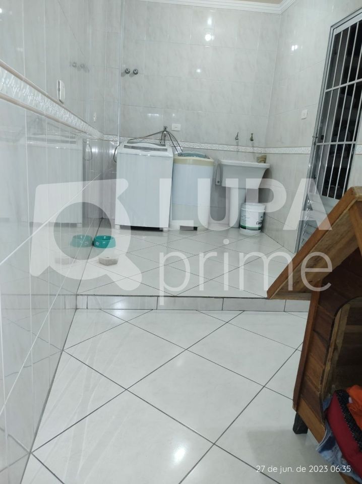 sobrado-venda-sao-paulo-vila-mazzei-3dormitorios-3suites-3vagas-220m2-LS42163