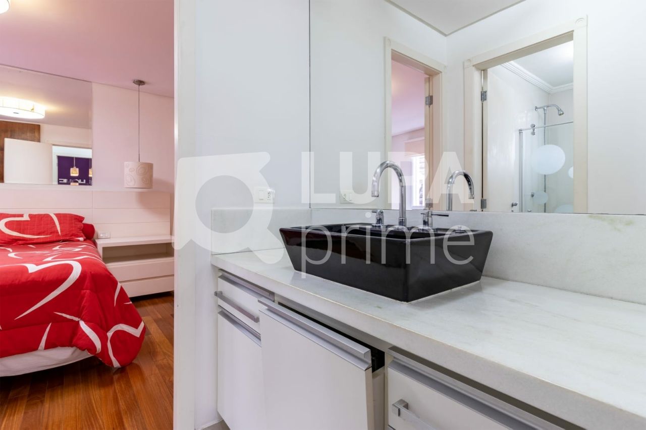 Casa à venda com 4 quartos, 390m² - Foto 18